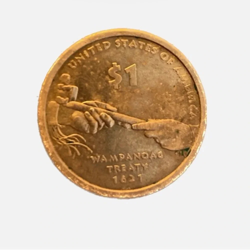 Sacagawea USA Dollar Coin Gold Color RARE No Date Wampanoag Treaty 1621 - Picture 2 of 6